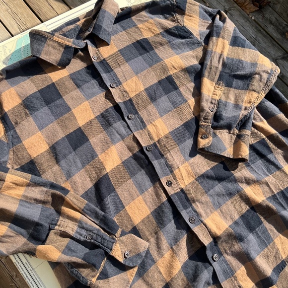 Brown Plaid EXP Button Up Flannel - Picture 1 of 4